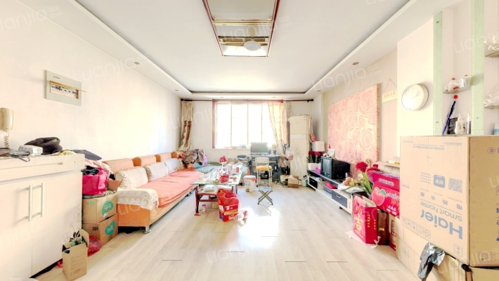 响嘡小区二手房实景图