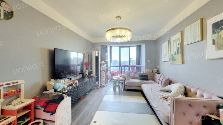 锦艺国际华都濠庭二手房实景图