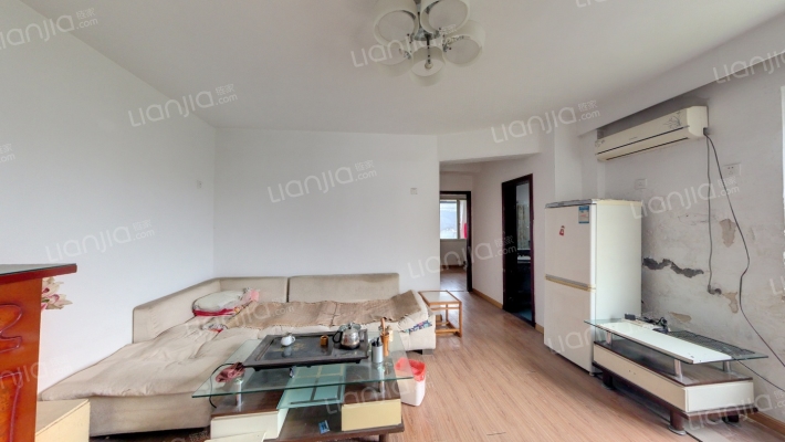 南台新苑荷花园二手房实景图