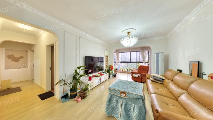 荣悦台二手房实景图