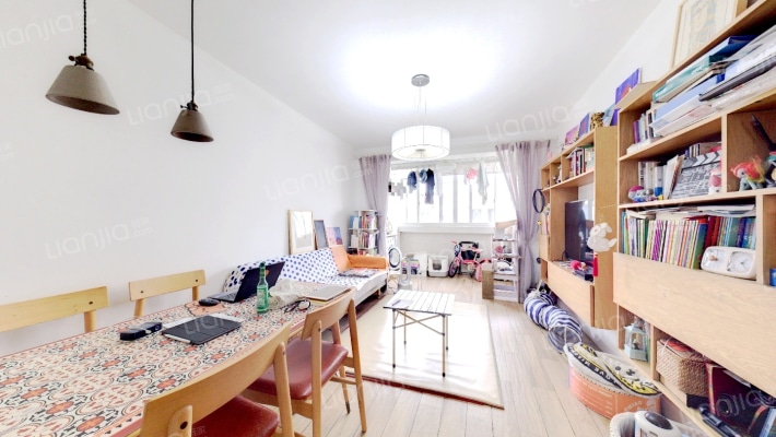 奥森花苑二手房实景图