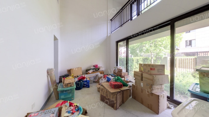 万科有山二手房实景图