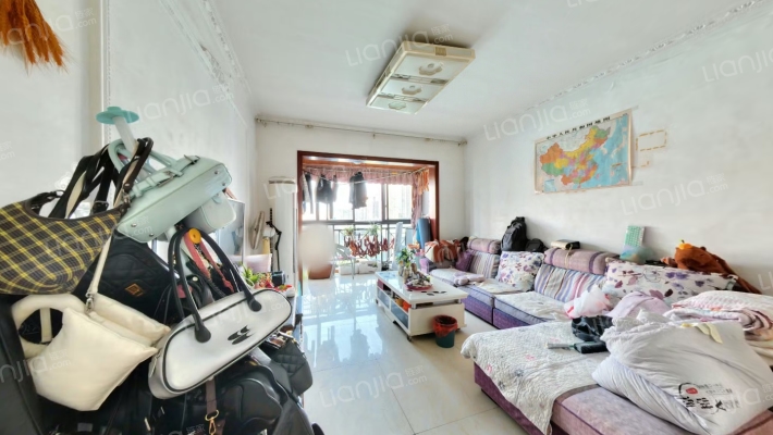 凯丽滨江二手房实景图