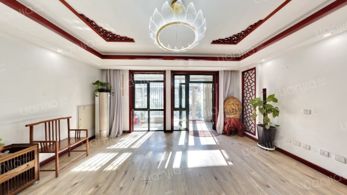 半岛蓝湾天睐园二手房实景图