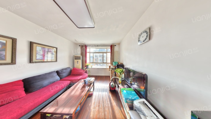 恋日风景二手房实景图