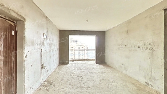 三清国际华城二期东区二手房实景图