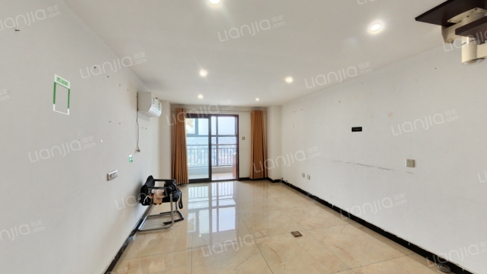 金明财富中心二手房实景图