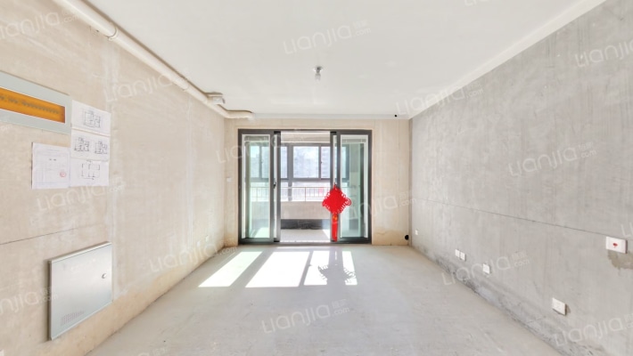 滨河花园二手房实景图