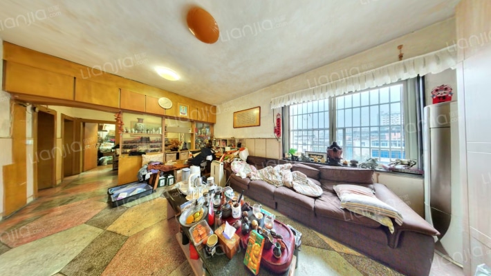 南京西路377号二手房实景图