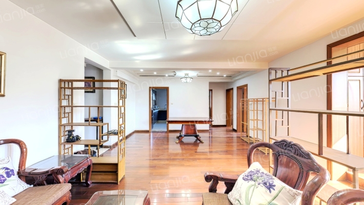 东园四村二手房实景图