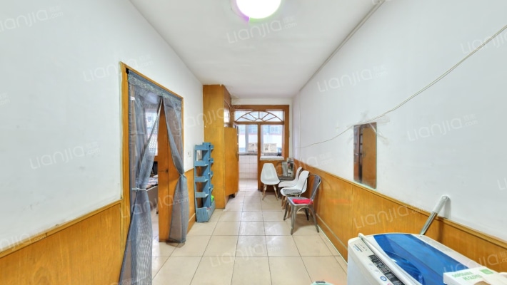 教育科学研究宿舍二手房实景图