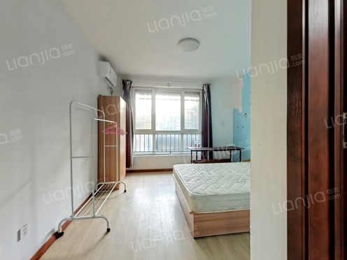 合租·毛公地社区 4居室 南卧