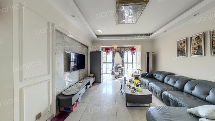 海悦豪庭2期二手房实景图