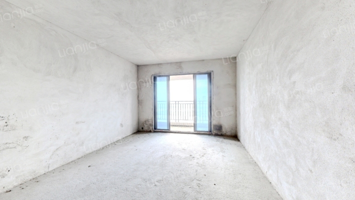 德保豪庭二手房实景图