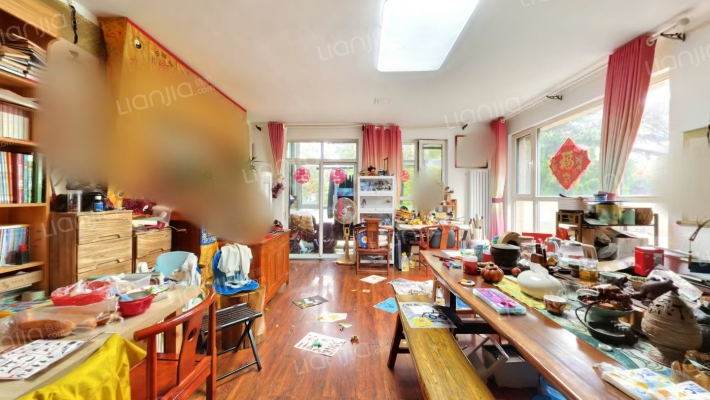 西海岸路100号二手房实景图