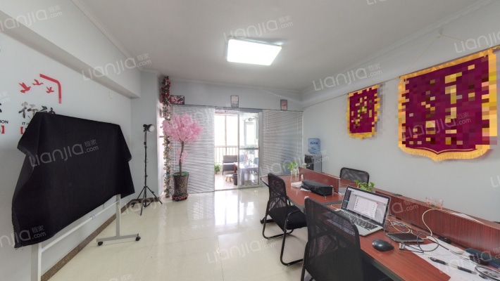 森地国际二手房实景图