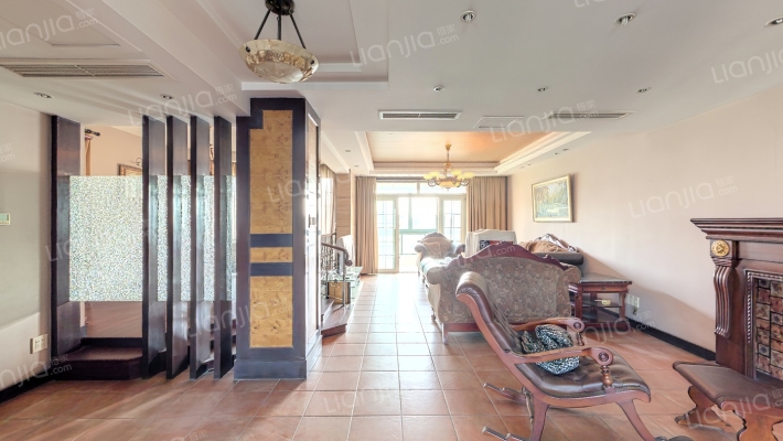 枫丹白露二手房实景图