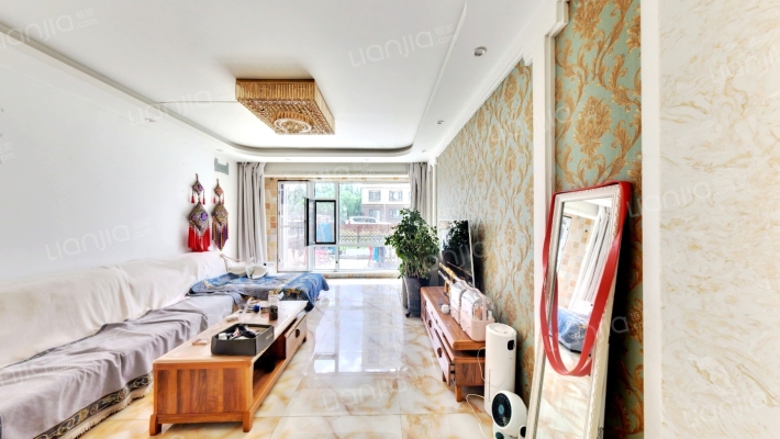 香堤雅颂二手房实景图