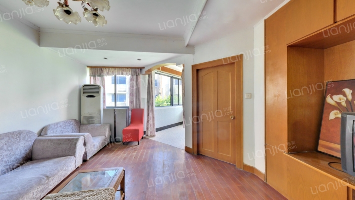 锦江公寓二手房实景图