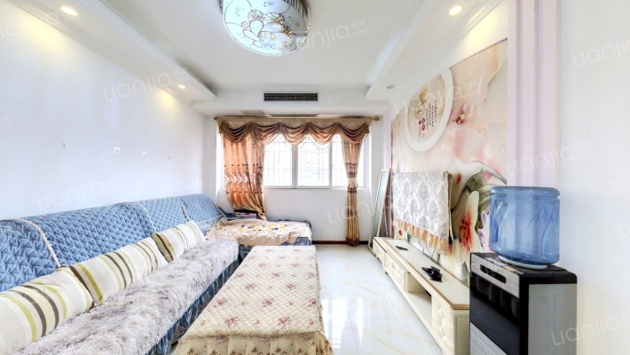 和泓四季B3区二手房实景图