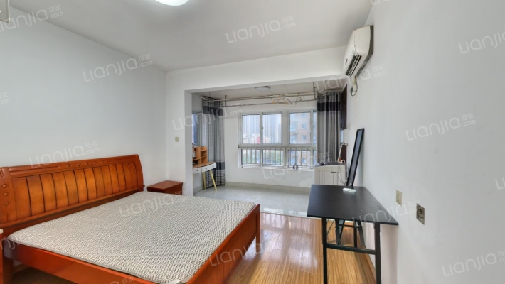 荣城中苑二手房实景图