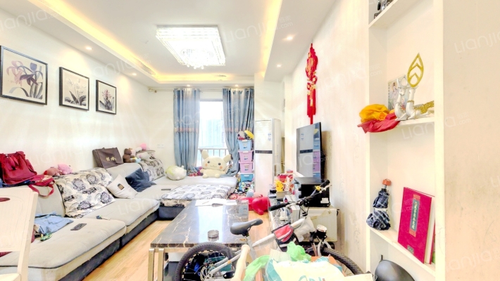 中铁银杏广场二手房实景图