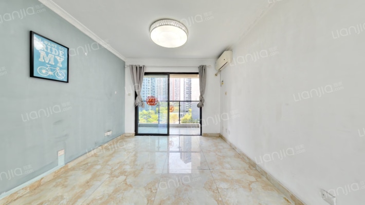 领航城领秀花园二手房实景图