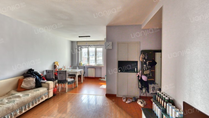 河滨里二手房实景图