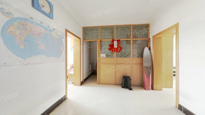 房子好户型，中上楼层，无遮挡，-客厅