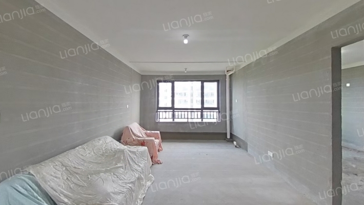 湖东佳苑二手房实景图