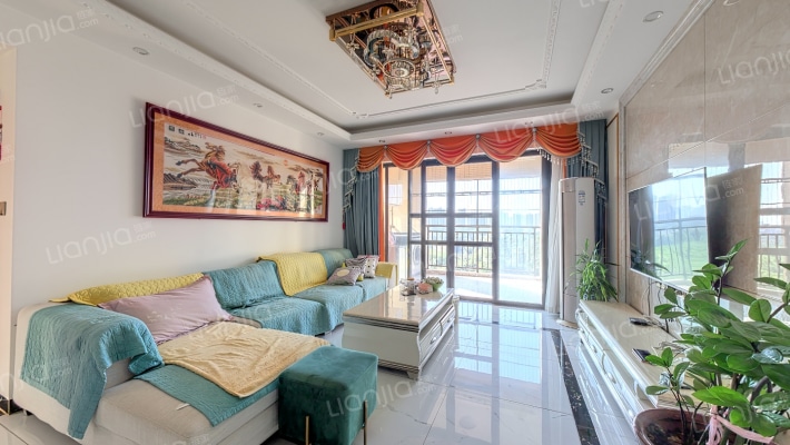 建曙高尔夫1号二手房实景图