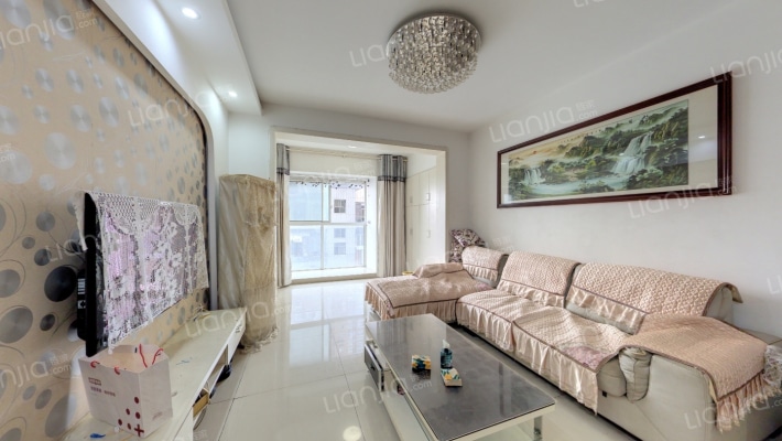 上河国际花园C区二手房实景图