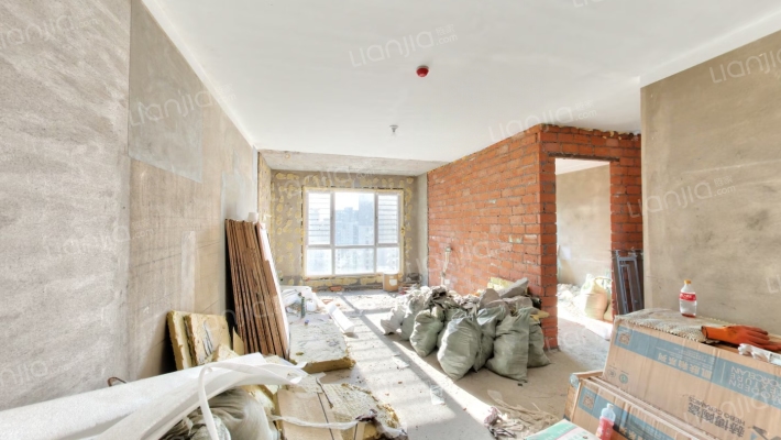 吾悦华府B2二手房实景图