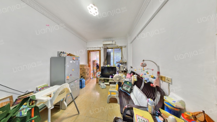 远景新苑二手房实景图