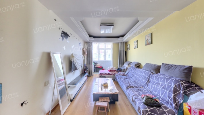 413小区二手房实景图