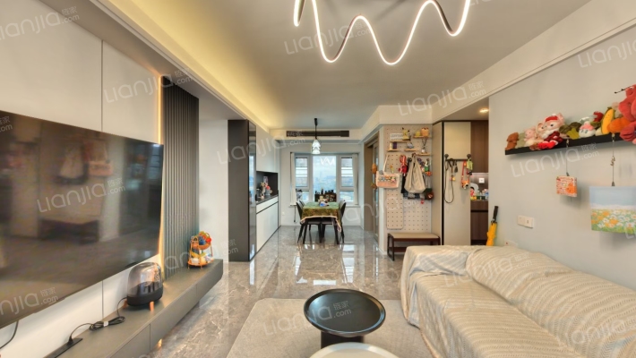 融创云玥臺二手房实景图