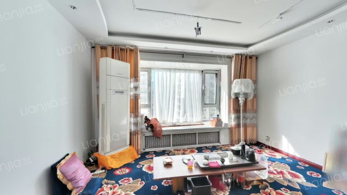 北美枫情二手房实景图