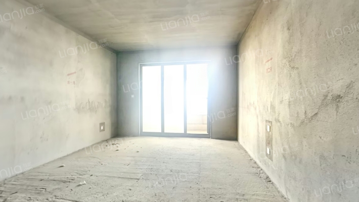 康馨云墅二手房实景图