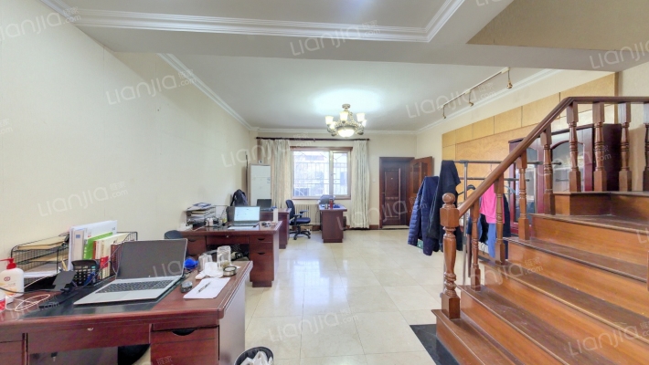 鹿鸣苑二手房实景图