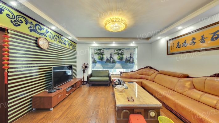 爱琴湾二手房实景图