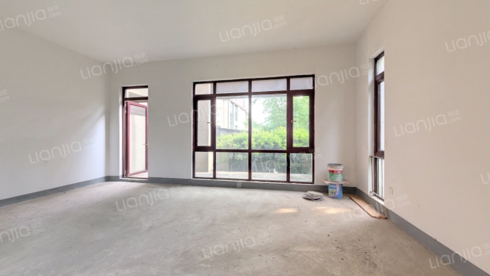 莱蒙水榭山二手房实景图