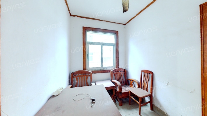 人民新村二手房实景图