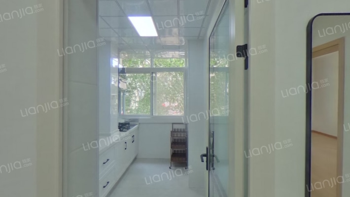 迎宾路6号院二手房实景图