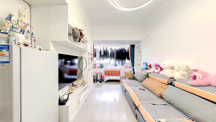 春城路177号二手房实景图