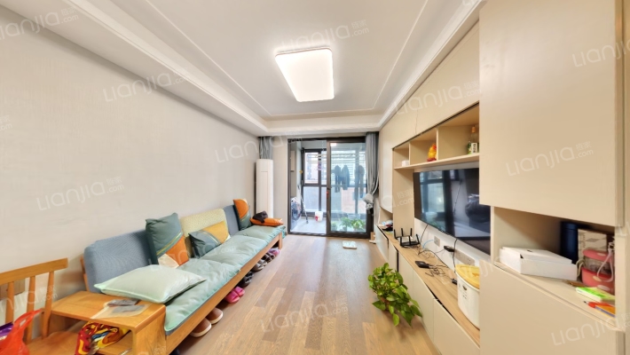 万科未来城二手房实景图