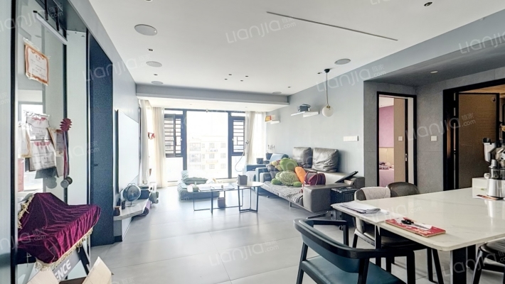 天邦新龙苑二手房实景图