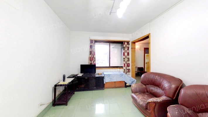 教育出版社宿舍二手房实景图