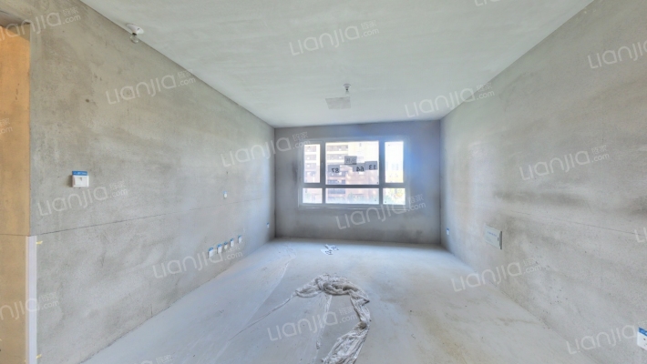 万龙国际城三期二手房实景图