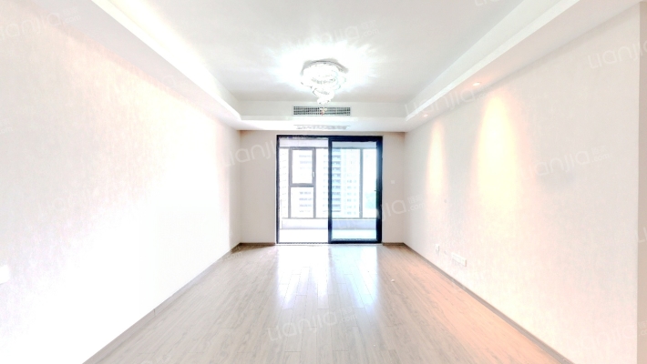 紫樾府二手房实景图