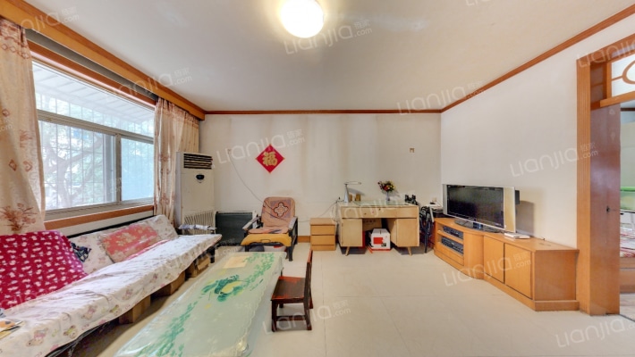 苗圃小区二手房实景图